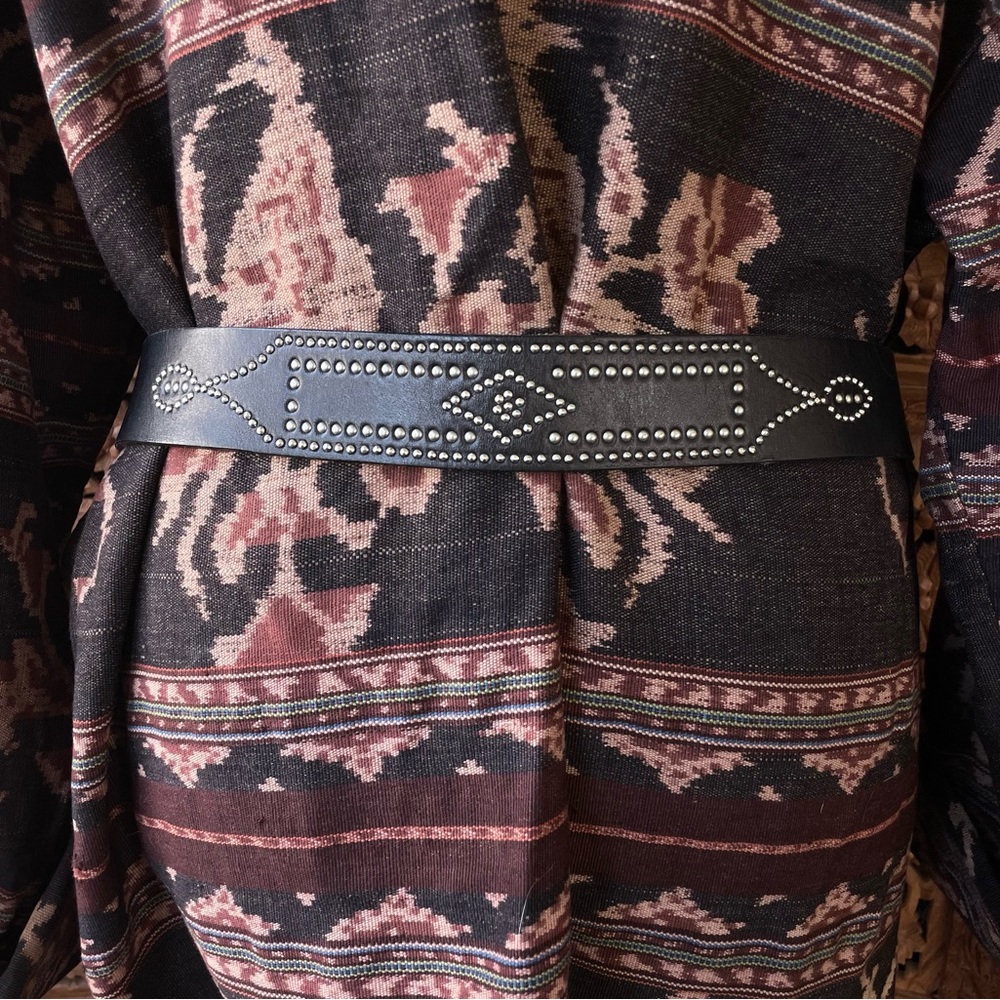 Fossil Vintage Western Black Studded Leather Belt with Ornate Silver Buckle - Picture 6 of 6